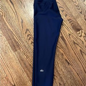 Alo Airlift 7/8 Navy Leggings XS